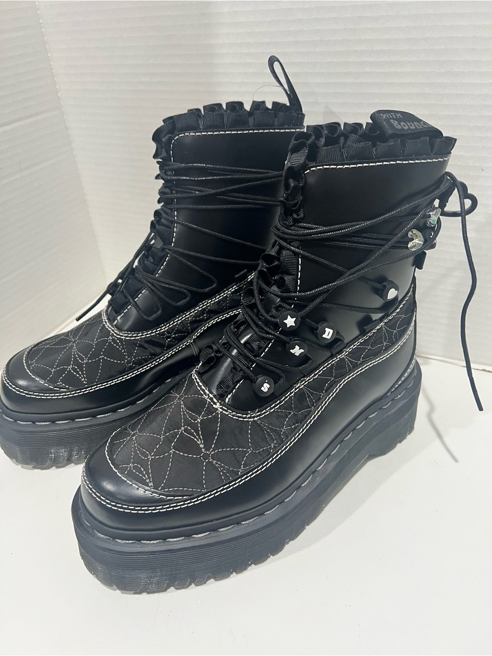 Dr. Martens Jadon Frill platform boots Size W6